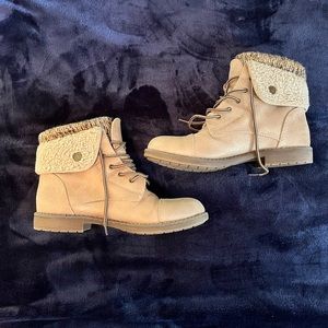 Cliffs by White Mountain Duena Womens Combat Boots